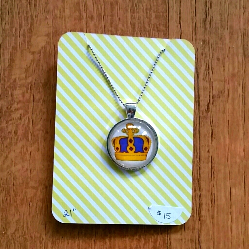 Handpainted Haandmade‎ Crown Necklace